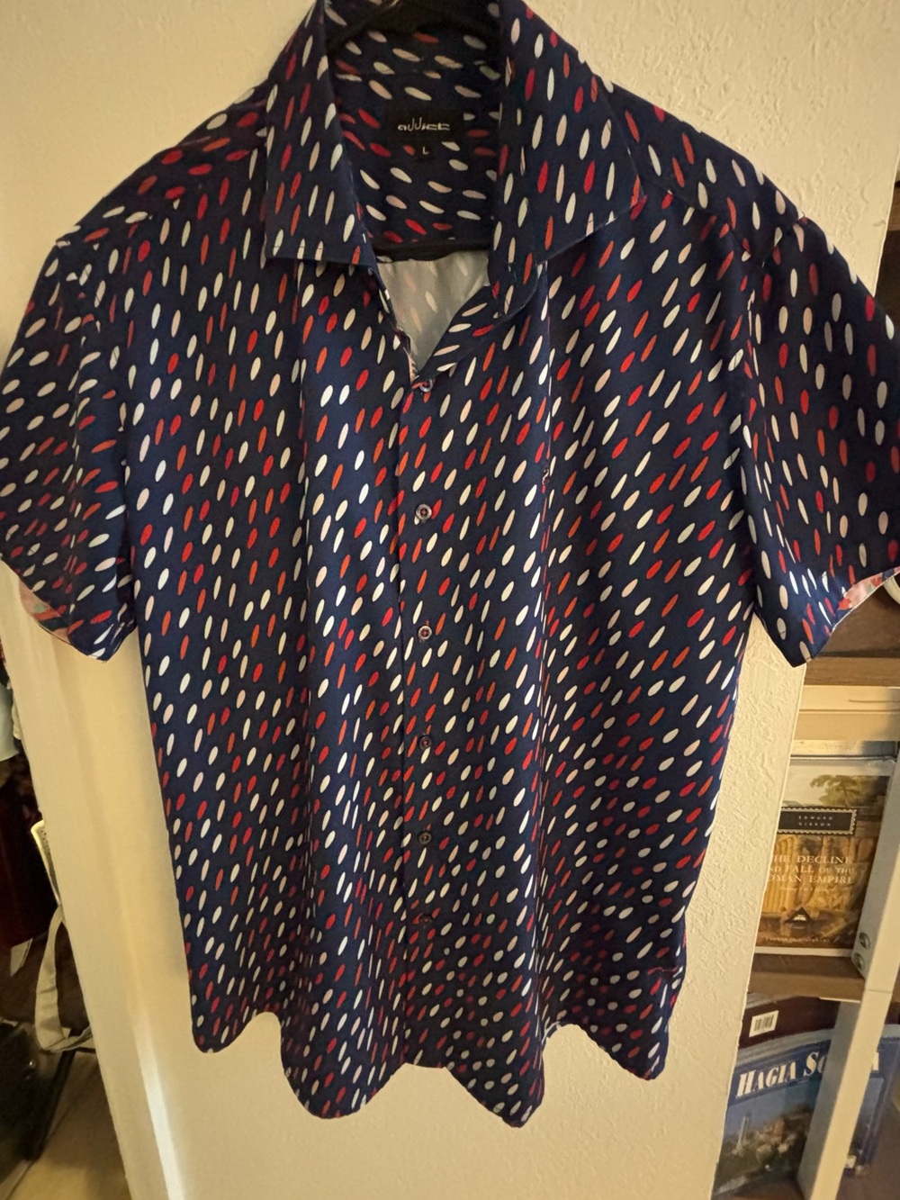 Men's Navy Short-Sleeve Button-Down Shirt with Red & White Dot Pattern